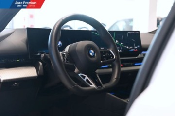 BMW Seria 5 G90-91 Touring 2.0 520d 197KM 2024 BMW Seria 5 520d xDriveFV23Repair InclusiveAdaptacyjne Reflektory LED, zdjęcie 4