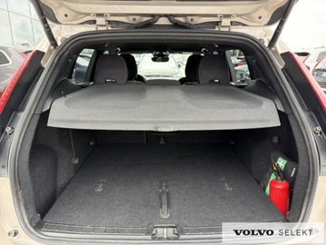 Volvo XC40 Crossover Facelifting 2.0 B3 163KM 2022 Volvo XC 40 XC40 B3 Core aut, Pakiet Climate, Paki, zdjęcie 24