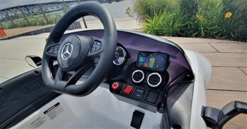 Автомобиль с аккумулятором Mercedes GT 12В 7Ач, 4 ДВИГАТЕЛЯ.