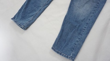 RESERVED spodnie jeansy z przetarciami r 44