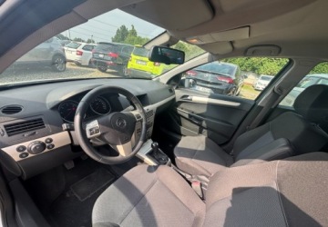 Opel Astra H Kombi 1.7 CDTI ECOTEC 100KM 2008 Opel Astra Po wymianie rozrzadu 1.7 Diesel 100KM, zdjęcie 10