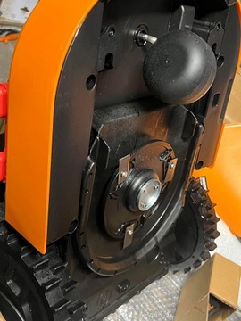 Робот-газонокосилка Worx Landroid WR184E