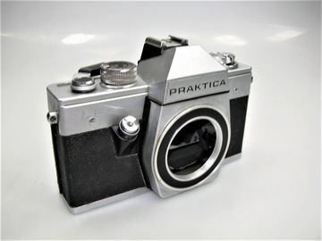 APARAT PRAKTICA L2 - body