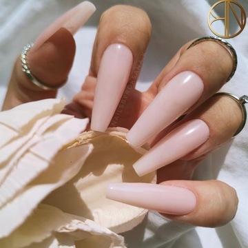 BOSKA NAILS PRO RUBBER BASE KAUCZUKOWA BAZA HYBRYDOWA - NATURAL 10 ml