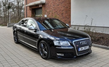 Audi A8 D3 Sedan 4.2 V8 TDI 326KM 2009 Audi A8 4,2TDI (326KM) 2009 r. Quattro Long Lift 4.1 Diesel 326KM, zdjęcie 5