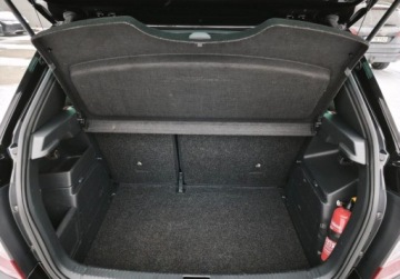 Skoda Fabia III Hatchback Facelifting 1.0 TSI 95KM 2021 Skoda Fabia Monte Carlo Pakiet Comfort, Panorama, Kamera cofania, KESSY, zdjęcie 9