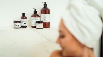 УКРЕПЛЯЮЩИЙ И ОХЛАЖДАЮЩИЙ ПОДТЯЖЧИК ПОПЫ VCEE BUTT OIL 200ML