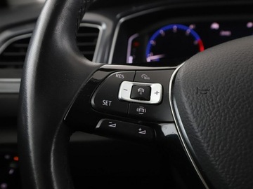 Volkswagen T-Roc I SUV 1.5 TSI ACT 150KM 2020 Volkswagen T-Roc navi klima auto grzane fotele, zdjęcie 31