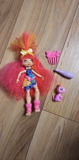 MATTEL Cave Club Lalka Emberly GNL83
