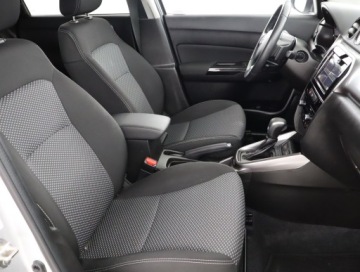 Suzuki Vitara III 2021 Suzuki Vitara 1.4 BoosterJet, Salon Polska, zdjęcie 8