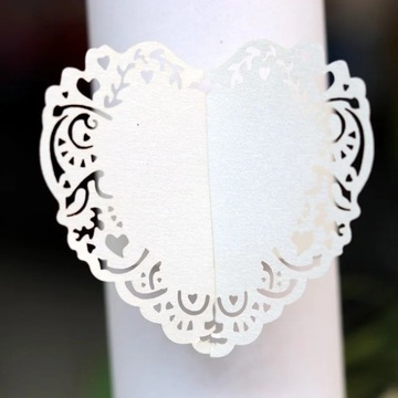 50 шт., лазерные полые держатели для бумажных салфеток с пряжкой и сердечком в виде кольца для отеля