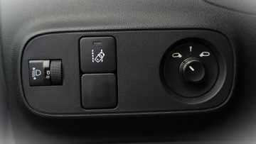 Citroen C3 III Hatchback 1.2 PureTech 82KM 2017 CITROEN C3 1.2L benzyna 82KM 2017r, zdjęcie 30