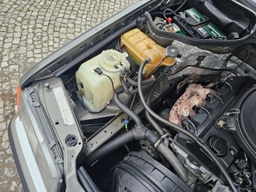 Mercedes W124 Sedan 2.0 118KM 1991 Mercedes Benz W124 E200 2,0 118 KM Stan Idealny, zdjęcie 31