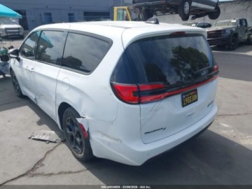 Chrysler Pacifica II 2023 Chrysler Pacifica Hybrid Limited 2023 3.6 Hybryda 287KM, zdjęcie 3