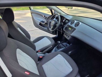 Seat Ibiza IV Hatchback 5d Facelifting 1.2 70KM 2014 Seat Ibiza Klimatyzacja Gwarancja Vip 1.2 Benzyna 70KM, zdjęcie 14