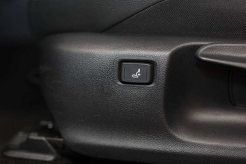 Toyota C-HR I Crossover Facelifting 2.0 Hybrid Dynamic Force 184KM 2023 Toyota C-HR 2.0 Hybrid Style 2.0 Hybryda 184KM, zdjęcie 25