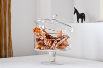 СТЕКЛЯННАЯ ЦВЕТНАЯ КОРОБКА НА НОЖКЕ, очень большая