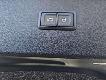 Audi Q5 II SUV Facelifting 2.0 40 TDI 204KM 2022 Audi Q5 Matrixy, kamera cofania, aktywny tempomat 2.0 Diesel 204KM, zdjęcie 29