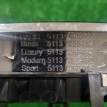 BMW 3 F30 F31 LEDVINA PRAVÁ MASKA CHRÓM PŘEDNÍ MŘÍŽKA OE 7405836
