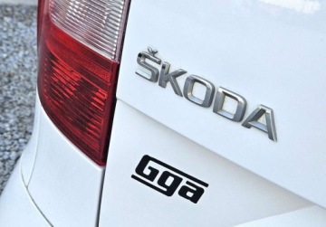 Skoda Yeti Outdoor 2.0 TDI 110KM 2014 Skoda Yeti LIFT Sliczna 2.0 TDI 110KM Bogata Wersja ORYGINAL Zadbany 2015r, zdjęcie 15