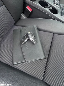 Mercedes Klasa B W246 Sports Tourer Facelifting 1.6 180 BlueEFFICIENCY Edition 122KM 2018 Mercedes-Benz Klasa B 1.6 Benzyna 122KM, zdjęcie 12