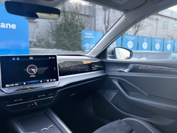 Volkswagen Passat B8 Variant Facelifting 2.0 TDI SCR 150KM 2024 Volkswagen Passat El. Klapa Bagażnika! Wentylowane, zdjęcie 16