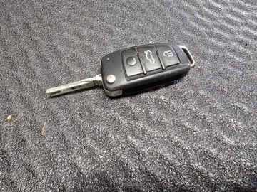 AUDI A3 8P KLÍČEK OVLÁDAČ 8P0837220 434 MHZ