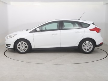 Ford Focus III Hatchback 5d facelifting 1.5 TDCi 95KM 2015 Ford Focus 1.5 TDCi, Salon Polska, Serwis ASO, zdjęcie 2