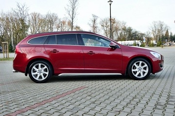 Volvo V60 I Kombi 1.6 T4 180KM 2012 Volvo V60 T4 Benzyna 180Km Xenon Ledy Skóra Navi, zdjęcie 9