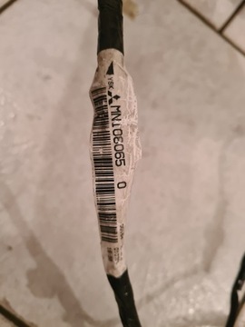 SVAZEK ELEKTRICKÁ DVEŘE LEVÝCH MITSUBISHI OE MN108065