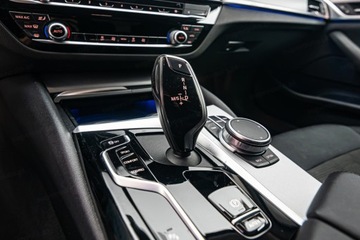 BMW Seria 5 G30-G31 Limuzyna Facelifting 2.0 518d 150KM 2021 Od ręki - BMW Seria 5 518d aut Sedan 2.0 150KM 2021, zdjęcie 20