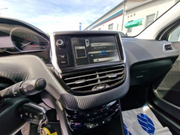 Peugeot 2008 I 2014 Peugeot 2008 1.2 110PS Navi Panorama Bialy Alu Piekny Gwarancja 1.2, zdjęcie 14
