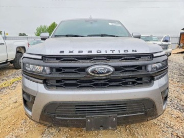 Ford Expedition III 2024 Ford Expedition Limited 2024 3.5 Benzyna 400KM, zdjęcie 5