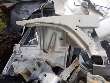 MERCEDES C W204 LIFT 792 775 CWIARTKA LEWA PRAWA