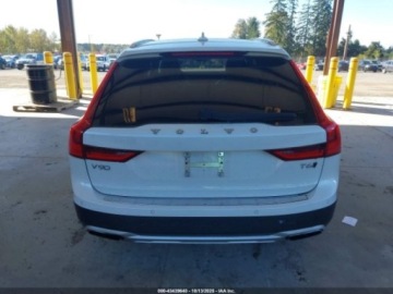 Volvo 2020 Volvo V90 Cross Country 2020 Volvo V90 Cross Country T6 AWD 2.0 Benzyna, zdjęcie 4