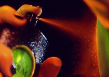 BLACK OPIUM ILLICIT GREEN Женские духи 85 мл EDP