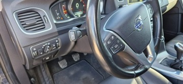 Volvo V60 I Kombi Facelifting 2.0 D4 DRIVE-E 181KM 2015 Volvo V60 Jeden Właściciel 2.0 181KM D4, zdjęcie 17