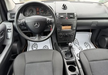 Mercedes Klasa A W169 Coupe 1.5 160 95KM 2009 Mercedes-Benz Klasa A Szyberdach , FV-VAT 23 1.5 Benzyna 95KM, zdjęcie 1