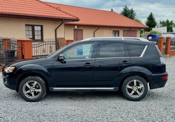 Mitsubishi Outlander II 2.4 MIVEC 170KM 2010 Mitsubishi Outlander 2.4 benzyna 170KM automat 4x4 PDC XENON SKORY cliamtr, zdjęcie 2