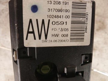 OPEL CORSA C DISPLEJ AUTORÁDIO 13208191