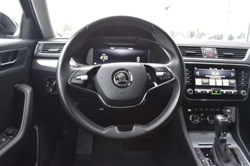 Skoda Superb III Liftback Facelifting 2.0 TDI SCR 200KM 2022 Skoda Superb SalonPL 2.0TDI 200KM DSG Ambition Czujniki El.Bagaznik Smartl, zdjęcie 10