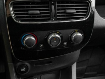 Renault Clio IV Hatchback 5d Facelifting 0.9 TCe 90KM 2019 Renault Clio WD9935M#0.9 Energy TCe Alize Ekran, zdjęcie 17