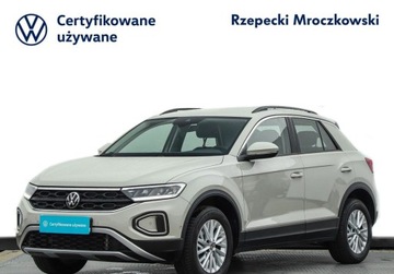 Volkswagen T-Roc I SUV Facelifting 1.5 TSI ACT 150KM 2023 Volkswagen T-Roc 1.5 TSI 150KM Life DSG Kamera Cofania Fotele Podgrzewane