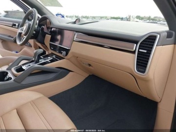 Porsche Cayenne III 2021 Porsche Cayenne 2021 3.0l 3.0 Benzyna 335KM, zdjęcie 9