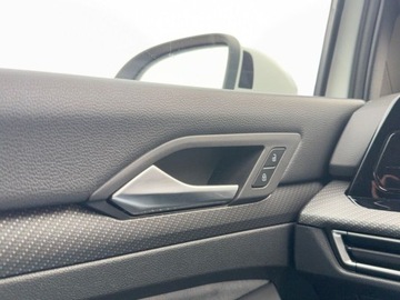 Volkswagen Golf VII Hatchback 5d Facelifting 1.5 TSI ACT 150KM 2020 Volkswagen Golf 1.5TSI 150KM, R-Line, Gwarancja,Serwis ASO,FV23 1.5 150KM, zdjęcie 26