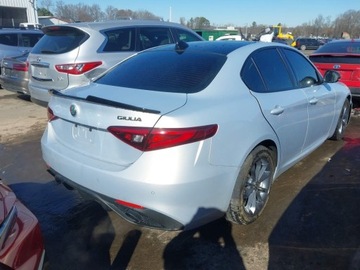 Alfa Romeo Giulia II Sedan Facelifting 2.0 Turbo 280KM 2021 Alfa Romeo Giulia 2021 ALFA ROMEO GIULIA TI SPORT RWD 2.0 Benzyna 280KM, zdjęcie 4