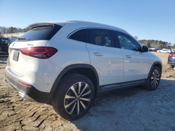 Mercedes GLA II 2021 Mercedes-Benz GLA 250 4Matic 2021 2.0l 2.0 Benzyna 221KM, zdjęcie 3