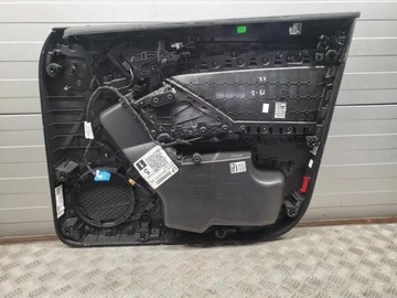 83A971035CR BOK PŘEDNÍCH LEVÝCH DVEŘE 40 TFSI QUATRO 140 AUDI Q3 (F3)