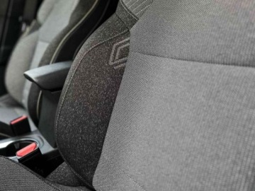 Renault Captur II Crossover Facelifting 1.0 TCe Eco-G 100KM 2025 Od ręki - Techno LPG 1.0 TCe 100KM, zdjęcie 4