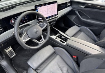 Volkswagen Passat B8 Variant Facelifting 2.0 TDI SCR 150KM 2024 Volkswagen Passat Variant R-Line 2.0TDI 150KM DSG WEBASTO Panorama IQ Mart, zdjęcie 10